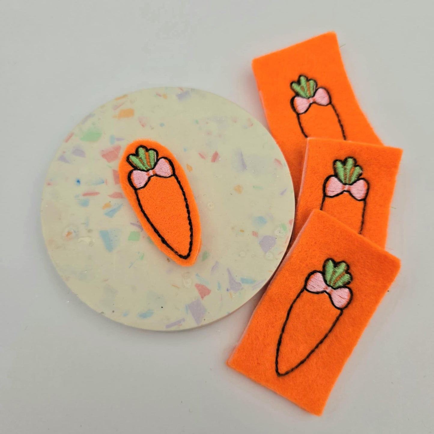 Discontinued Little Carrot feltie