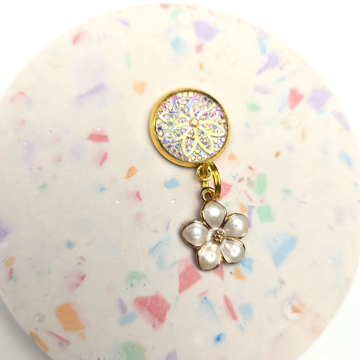 Pretty white flower Charm Dangly