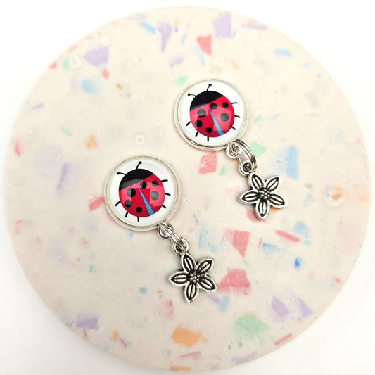 Ladybird & flower charm dangly